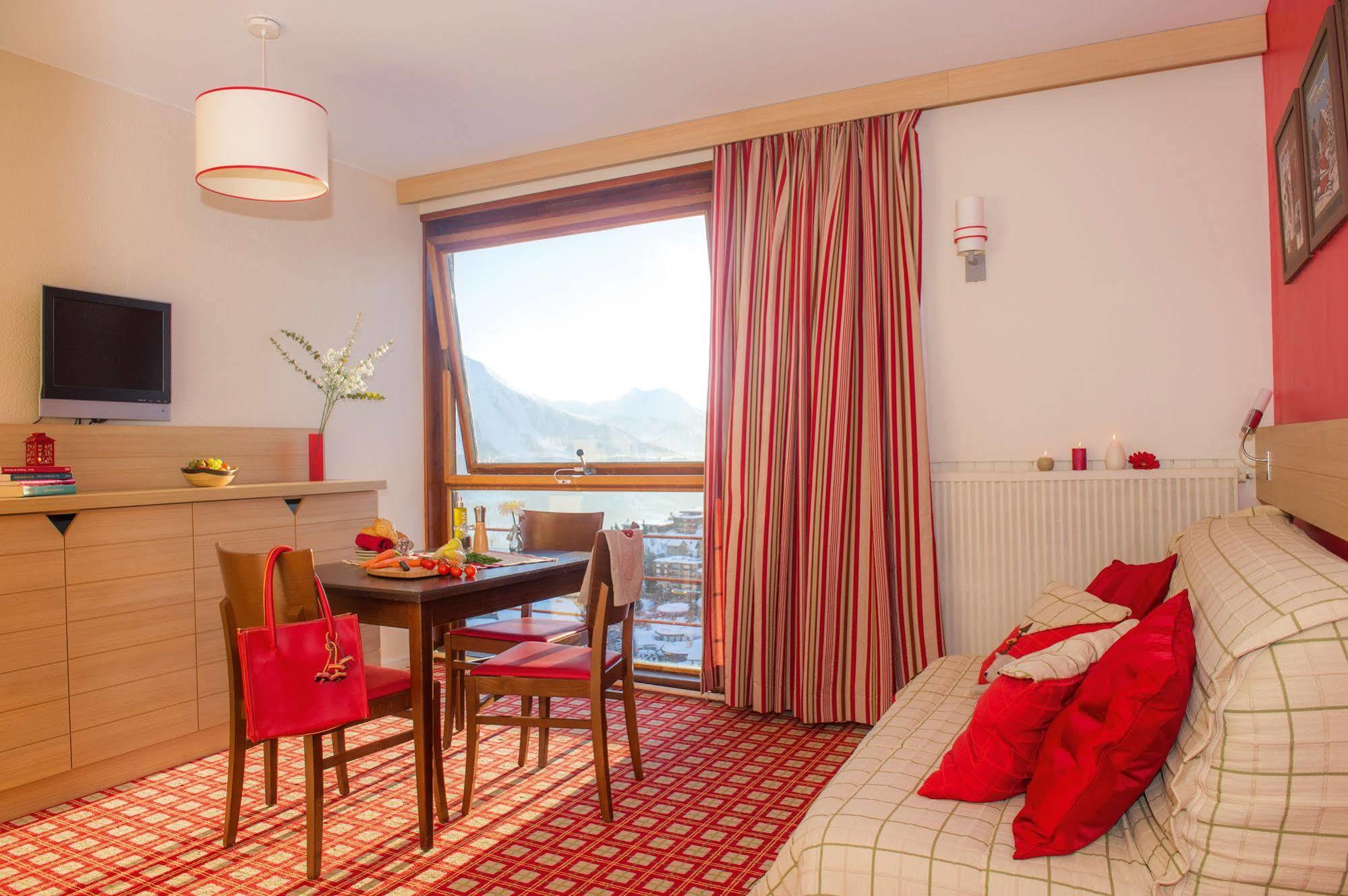 Belambra Clubs Orcieres 1850 - Le Roc Blanc Hotel Ngoại thất bức ảnh